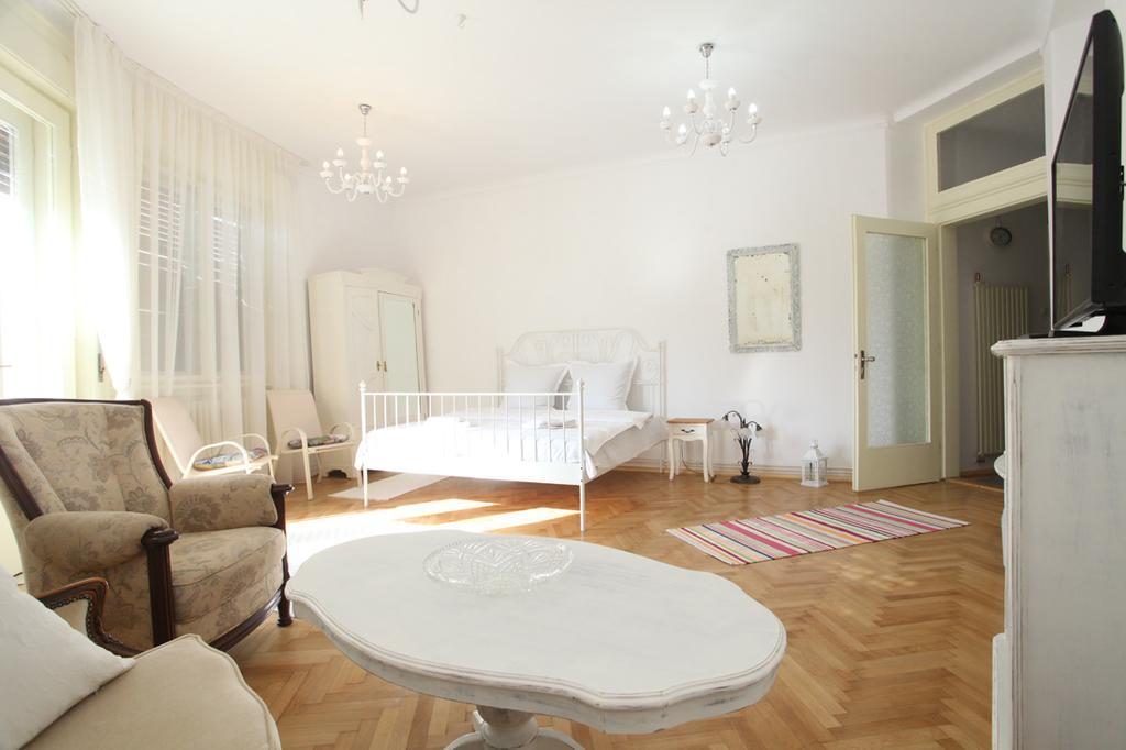 Apartmán White Opera By Nux Kluž Exteriér fotografie
